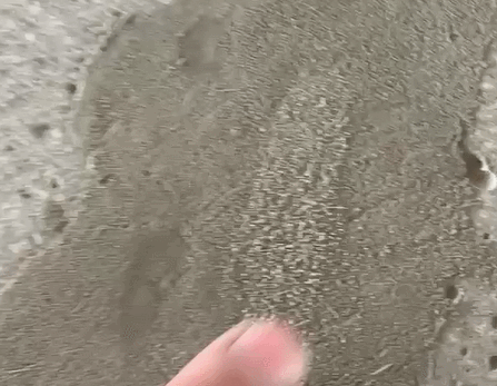 地面修补失败.gif