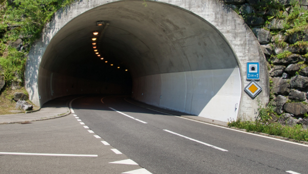 隧道.jpg